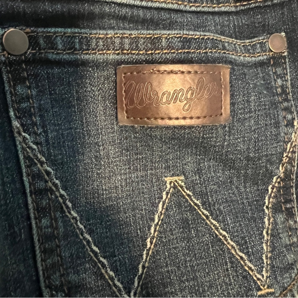 Wrangler Indigo Boot Cut Jeans “Retro”